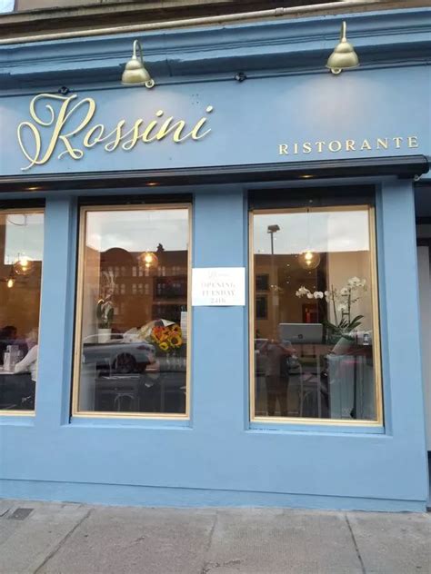 the biggest city in the world|I visited Glasgow's newest bar in the heart of the city centre .